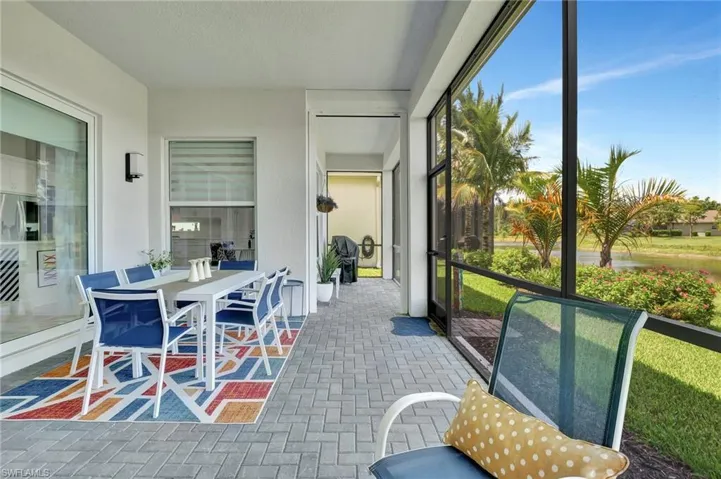 Lanai with natural gas grill stub