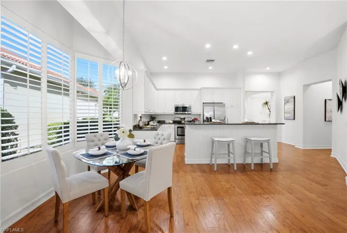 965 Tierra Lago Way, Naples, Florida 34119