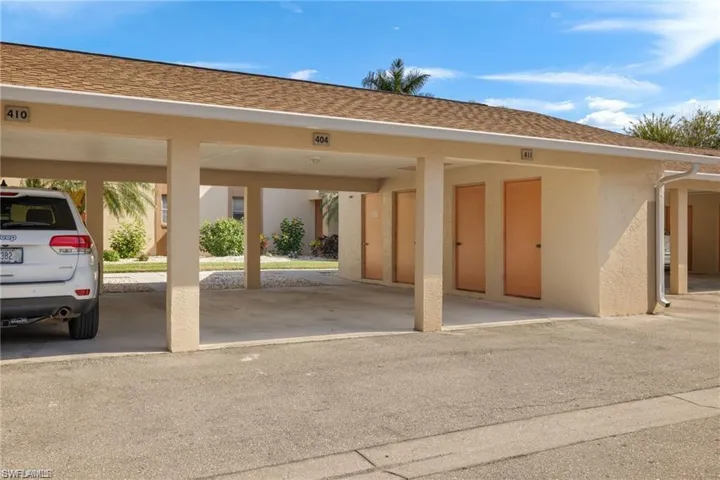 15390  Moonraker  CT, North Fort Myers, FL 33917
