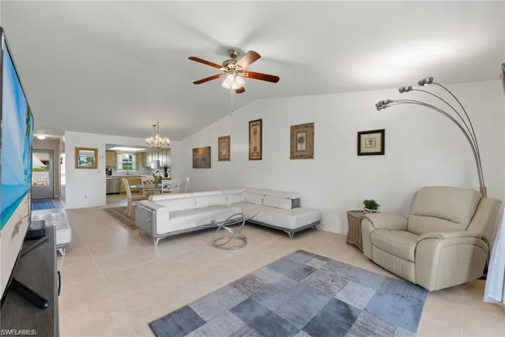 15390  Moonraker  CT, North Fort Myers, FL 33917