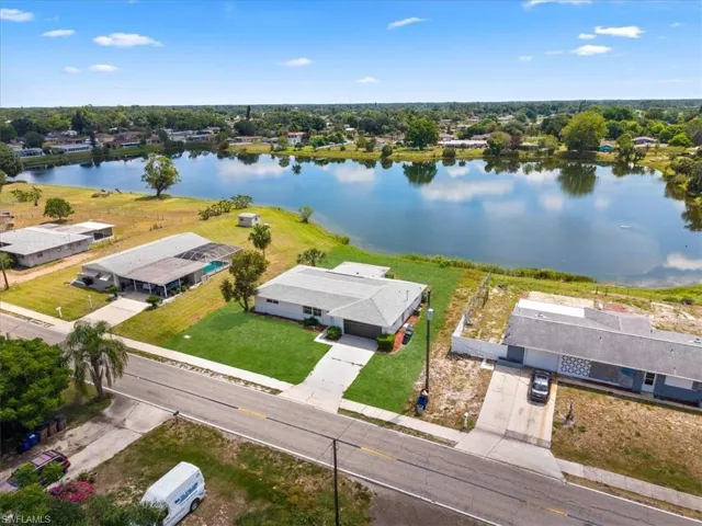 14 Richmond Ave N, Lehigh Acres, Florida 33936