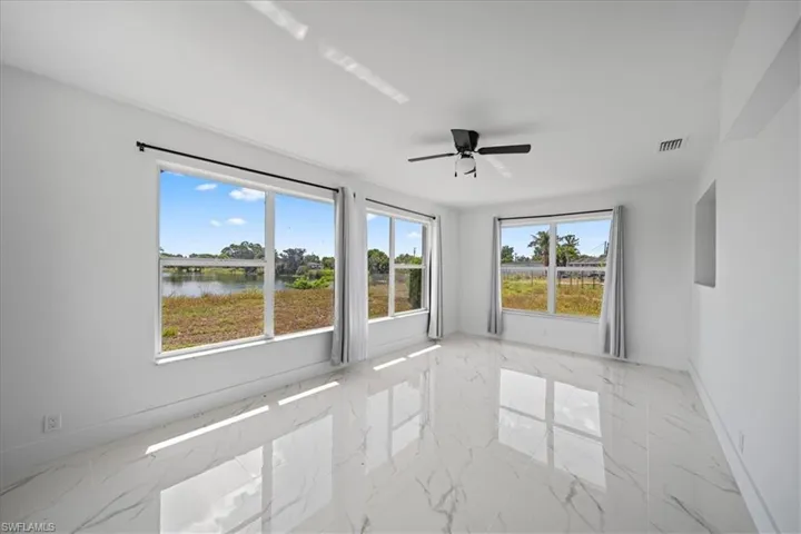 14 Richmond Ave N, Lehigh Acres, Florida 33936