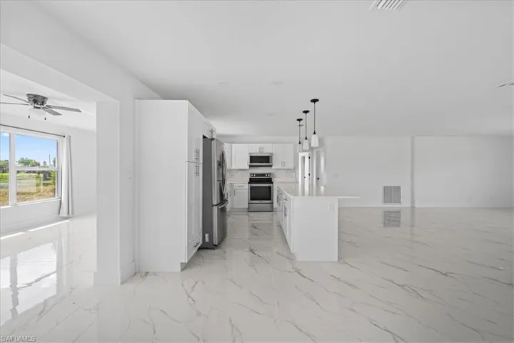 14 Richmond Ave N, Lehigh Acres, Florida 33936