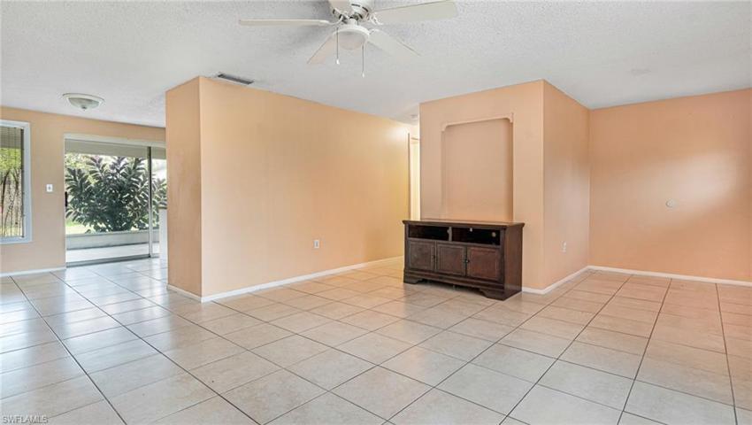 1050  Lovely  LN, North Fort Myers, FL 33903