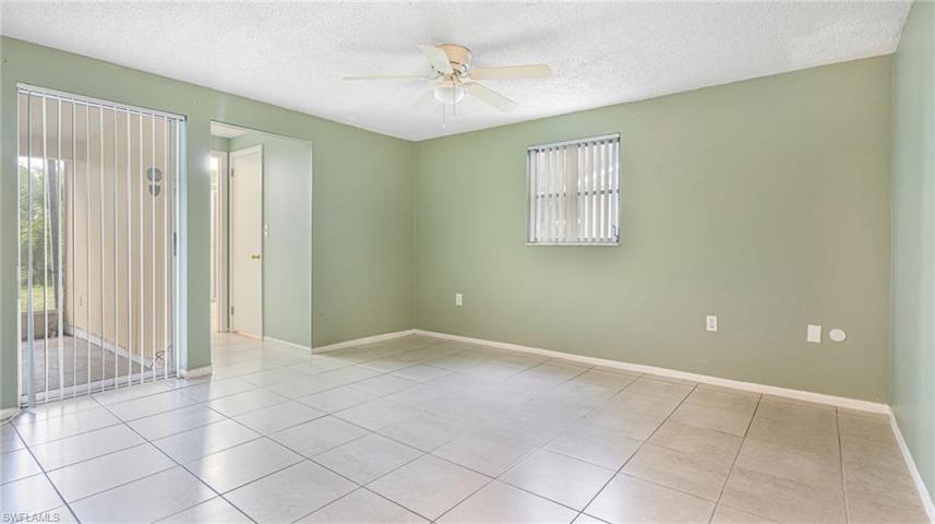 1050  Lovely  LN, North Fort Myers, FL 33903