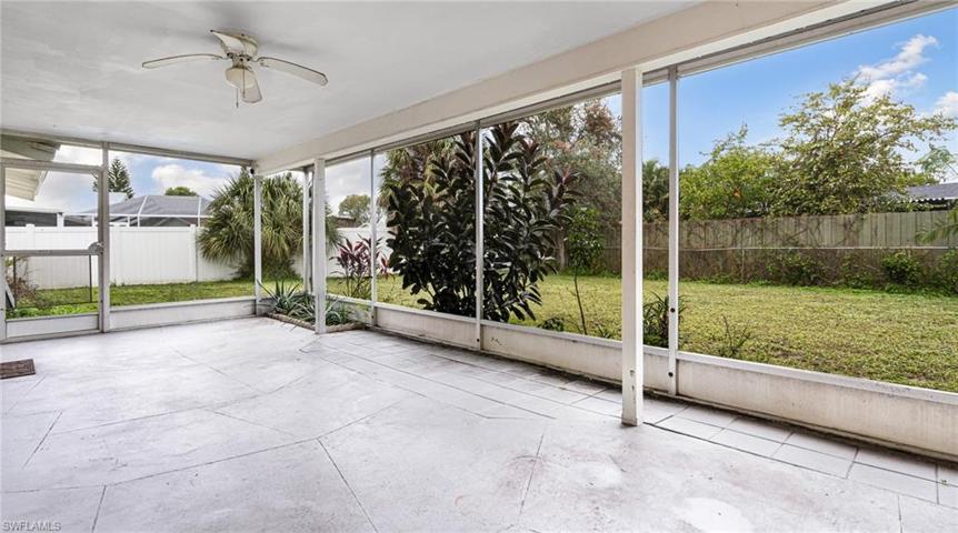 1050  Lovely  LN, North Fort Myers, FL 33903