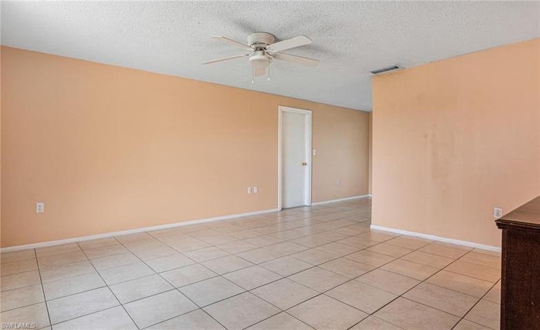 1050  Lovely  LN, North Fort Myers, FL 33903