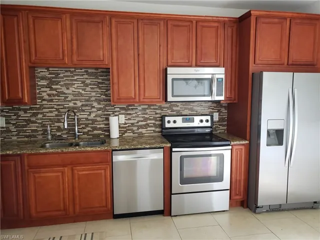 17506 Cherry Ridge Ln, Fort Myers, Florida 33967