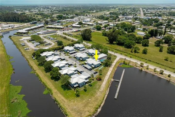 707  Hoover Dike  RD, Clewiston, FL 33440