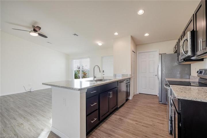 9040  Green  CIR, Labelle, FL 33935