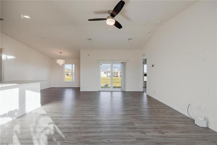 9040  Green  CIR, Labelle, FL 33935