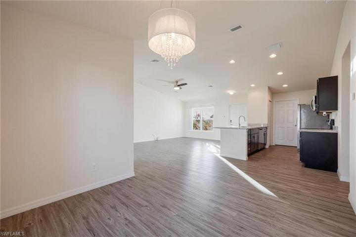 9040  Green  CIR, Labelle, FL 33935