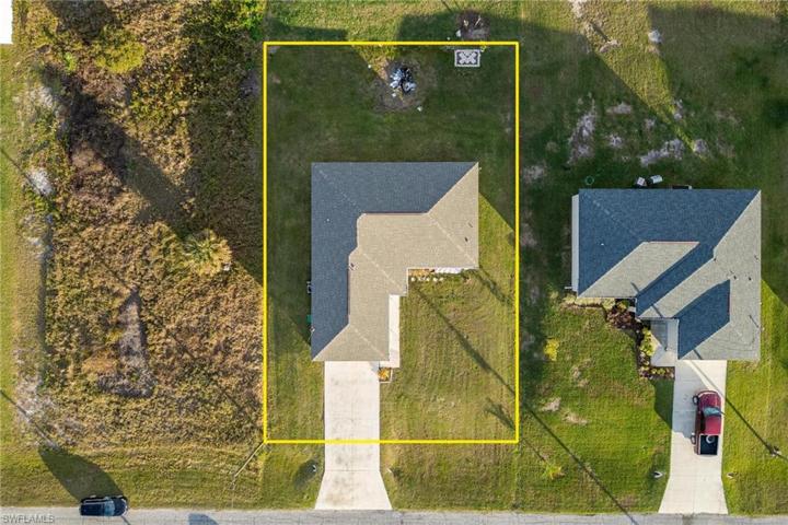 9040  Green  CIR, Labelle, FL 33935