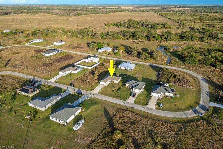 9040  Green  CIR, Labelle, FL 33935