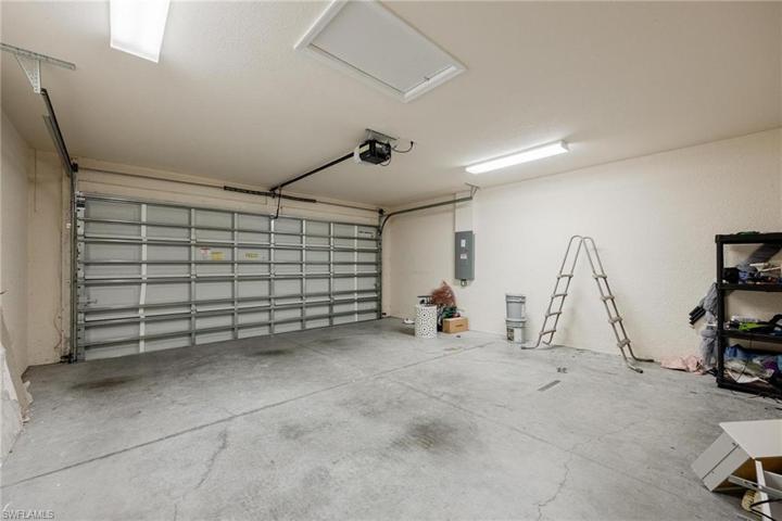 9040  Green  CIR, Labelle, FL 33935