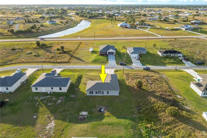 9040  Green  CIR, Labelle, FL 33935