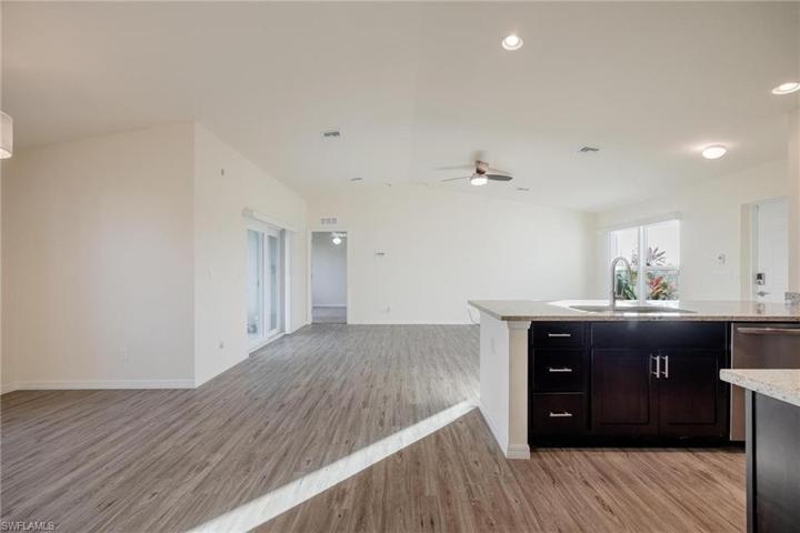 9040  Green  CIR, Labelle, FL 33935