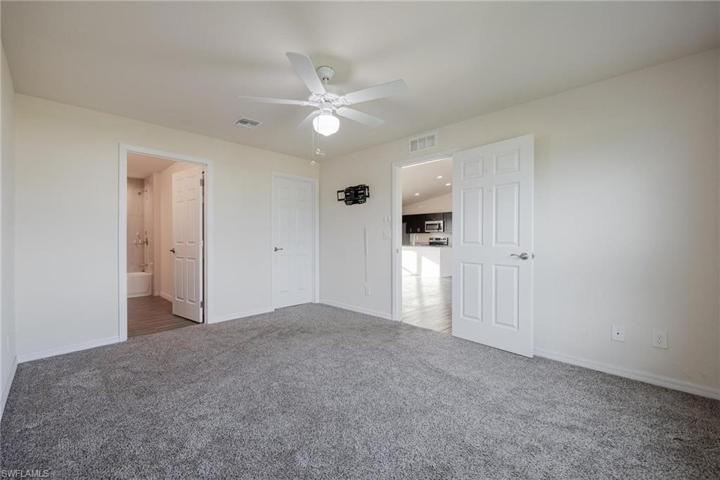 9040  Green  CIR, Labelle, FL 33935