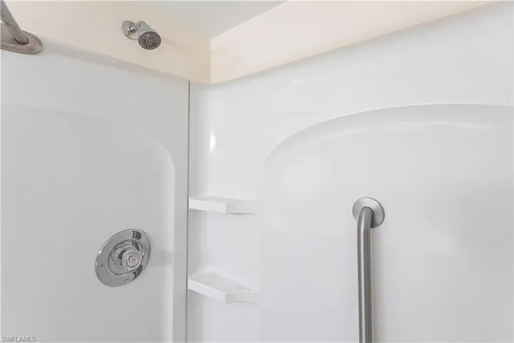 6775 Lake Mcgregor Cir, Fort Myers, Florida 33919