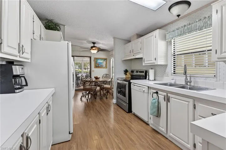 14527 Paul Revere Loop, North Fort Myers, Florida 33917