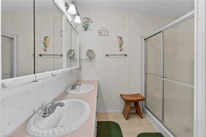 14527 Paul Revere Loop, North Fort Myers, Florida 33917