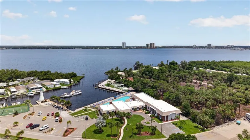 14527 Paul Revere Loop, North Fort Myers, Florida 33917