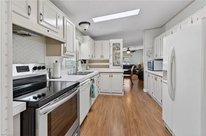 14527 Paul Revere Loop, North Fort Myers, Florida 33917