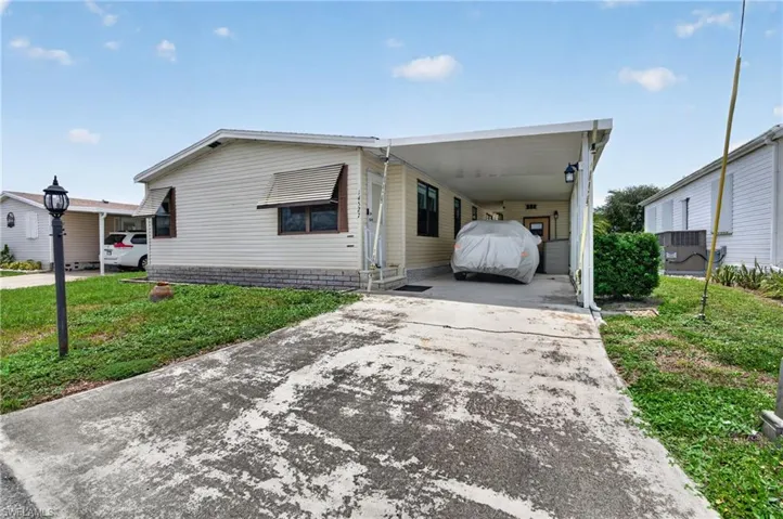 14527 Paul Revere Loop, North Fort Myers, Florida 33917
