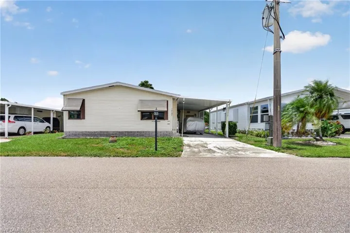 14527 Paul Revere Loop, North Fort Myers, Florida 33917