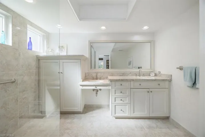 780  Willowbrook  DR, Naples, FL 34108