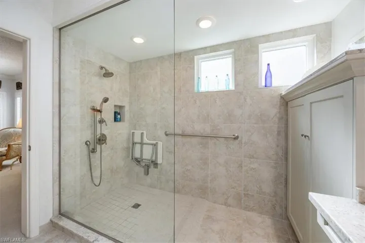 780  Willowbrook  DR, Naples, FL 34108