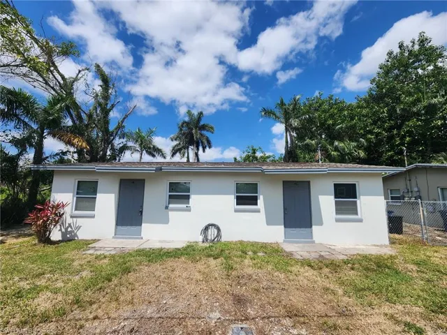 1119 6th Way, North Fort Myers, Florida 33903