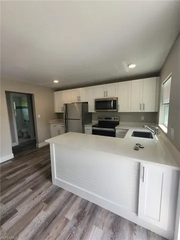 1119 6th Way, North Fort Myers, Florida 33903