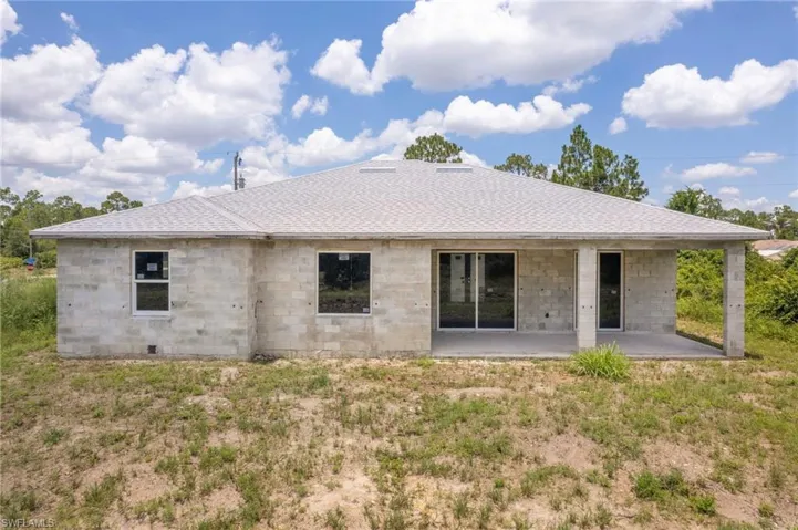 351 Western Ave S, Lehigh Acres, Florida 33974