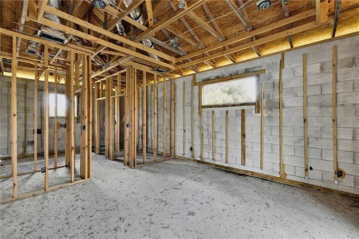 351 Western Ave S, Lehigh Acres, Florida 33974