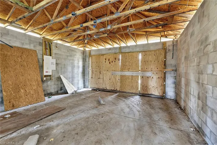 351 Western Ave S, Lehigh Acres, Florida 33974