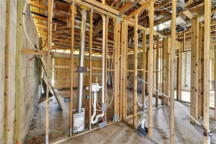 351 Western Ave S, Lehigh Acres, Florida 33974