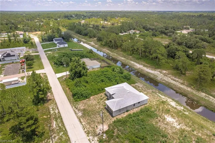 351 Western Ave S, Lehigh Acres, Florida 33974