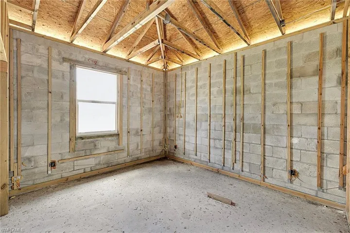 351 Western Ave S, Lehigh Acres, Florida 33974