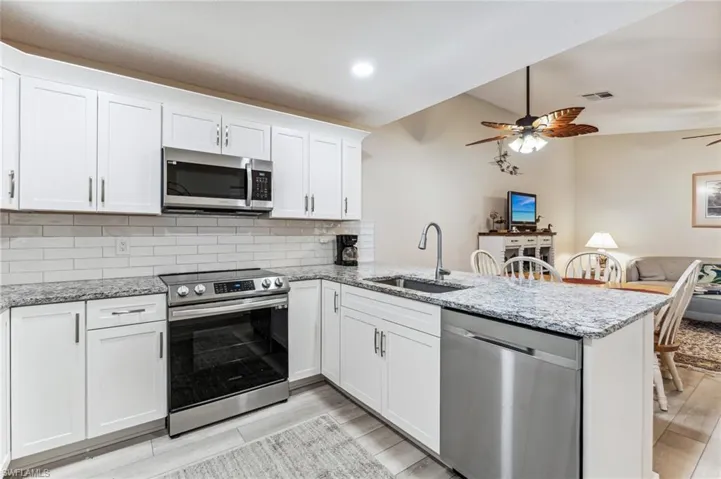 17336  Birchwood  LN, Fort Myers, FL 33908
