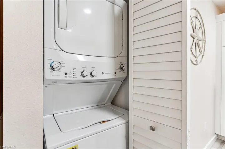 17336  Birchwood  LN, Fort Myers, FL 33908