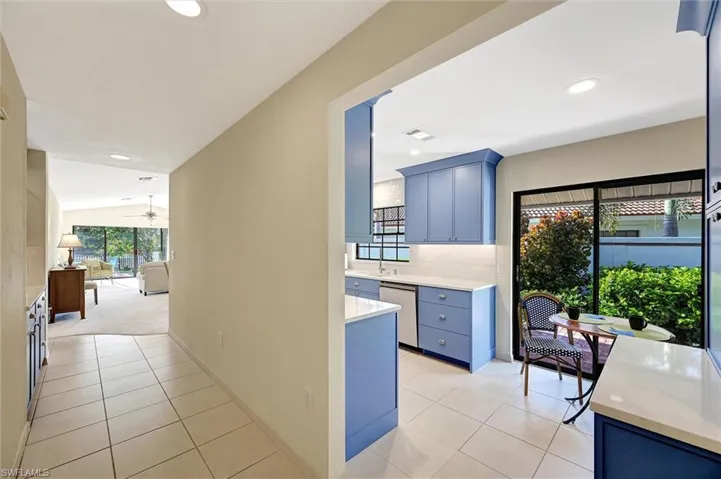 5920 Via Lugano 2, Naples, Florida 34108