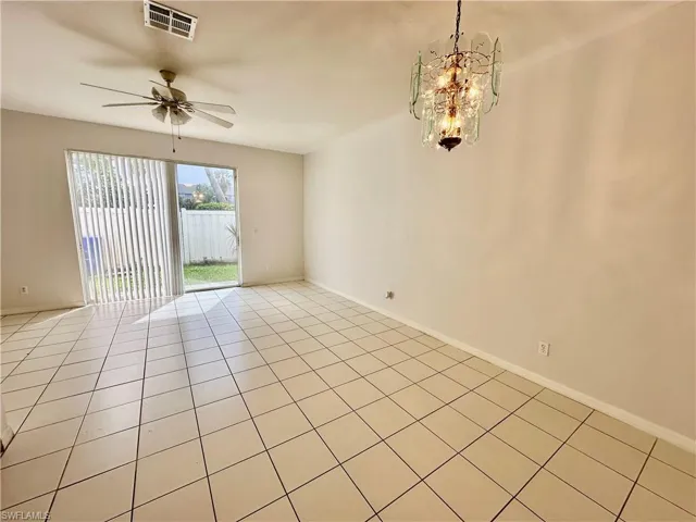 3614 Pine Oak Cir 103, Fort Myers, Florida 33916