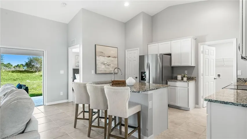 1123 Nw 7th Pl, Cape Coral Fl 33993