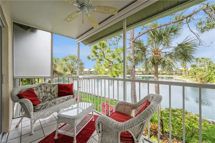 2396  Hidden Lake  DR, Naples, FL 34112