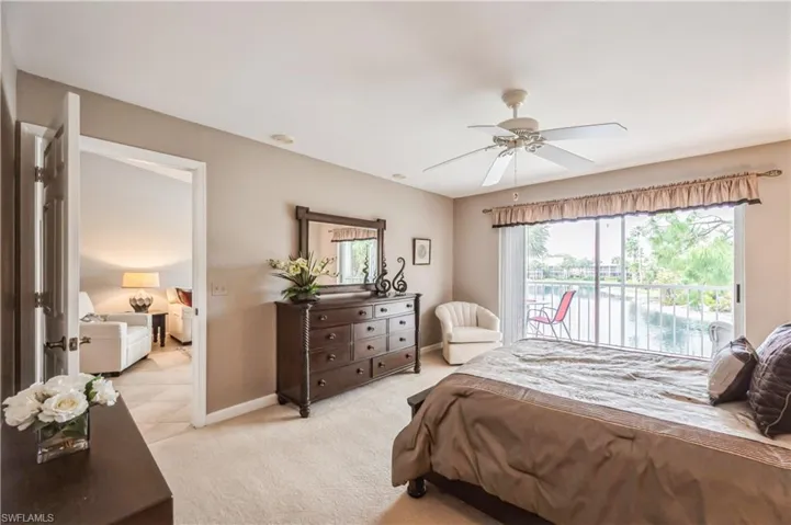 2396  Hidden Lake  DR, Naples, FL 34112