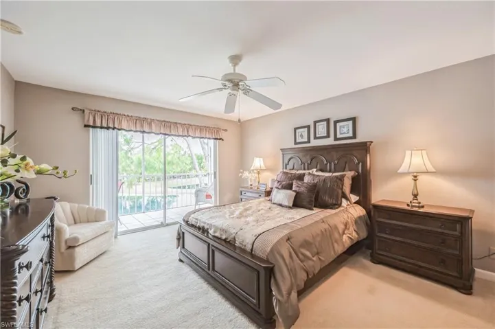 2396  Hidden Lake  DR, Naples, FL 34112