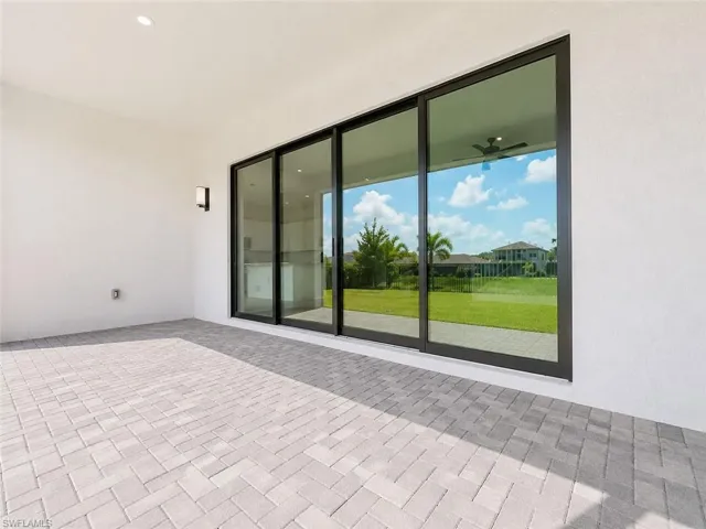 20885 Thistle Leaf Ln, Estero, Florida 33928
