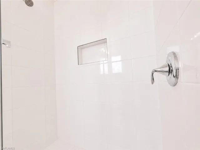 20885 Thistle Leaf Ln, Estero, Florida 33928
