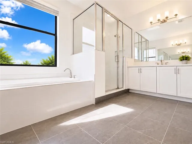 20885 Thistle Leaf Ln, Estero, Florida 33928